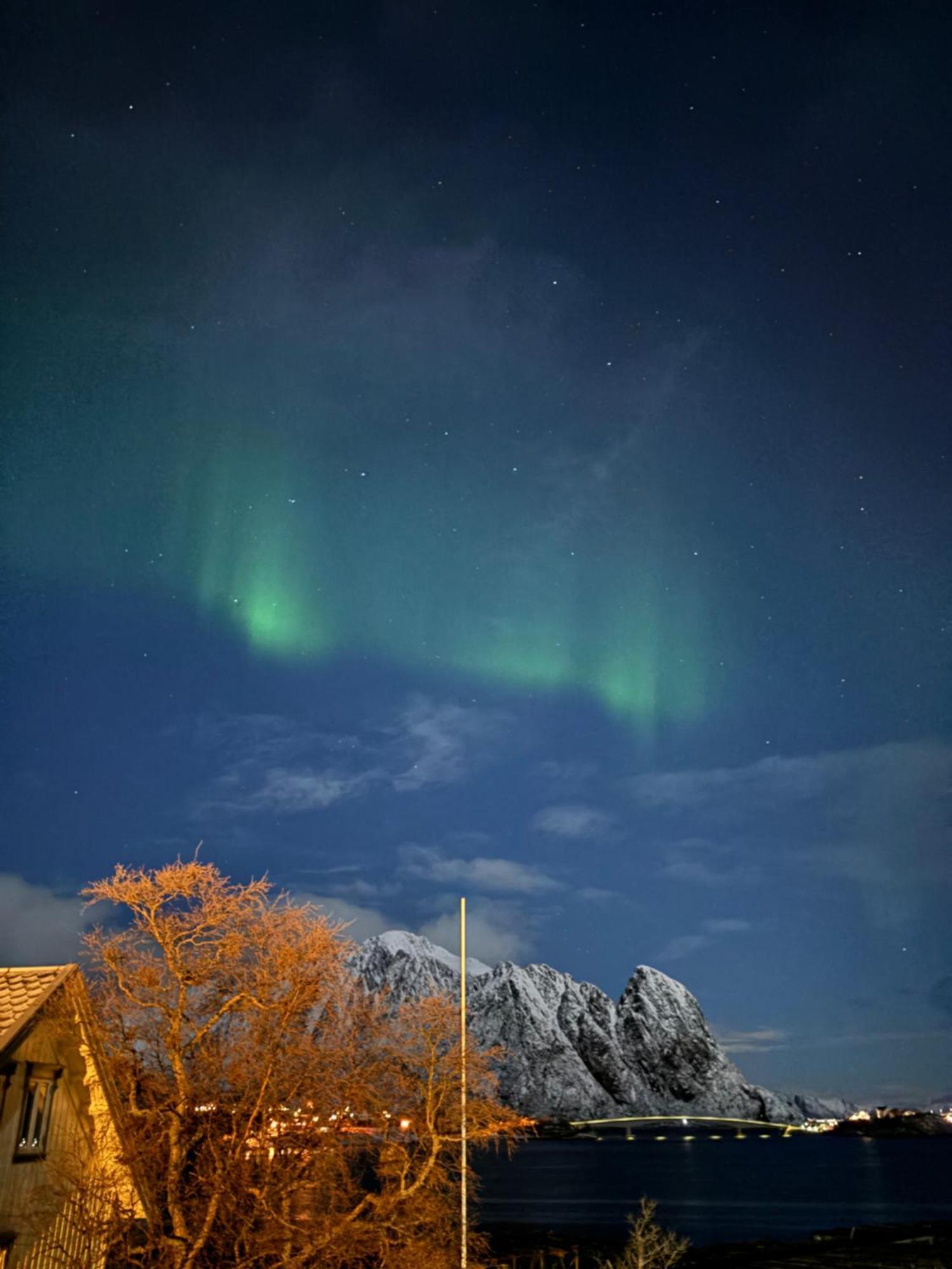 Sørvågen Hovesbua Rorbu - Fisherman Cabinヴィラ エクステリア 写真